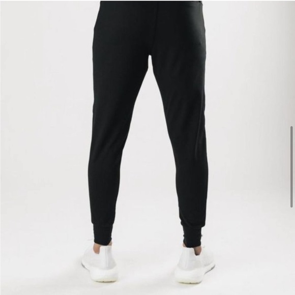 NEW Alphalete Men's PREMIUM V2 JOGGER BLACK - Picture 4 of 10